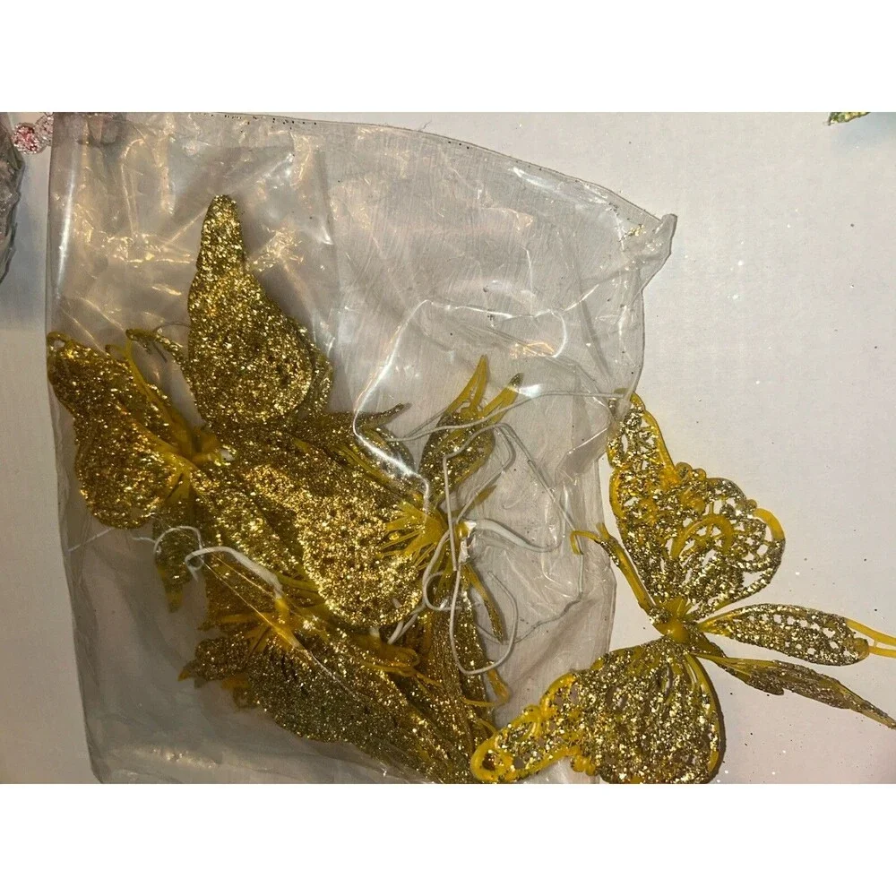 Lot Of Christmas Wreath Decorations New In Package